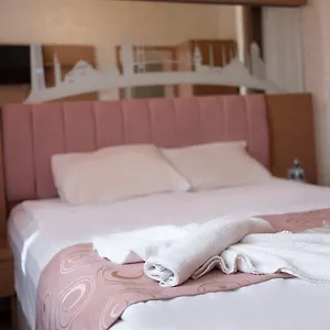 https://hotel-megaron.istanbul-turkeyhotels.com